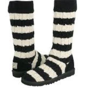 UGG Black Cream Cableknit Sweater Boots sz 8